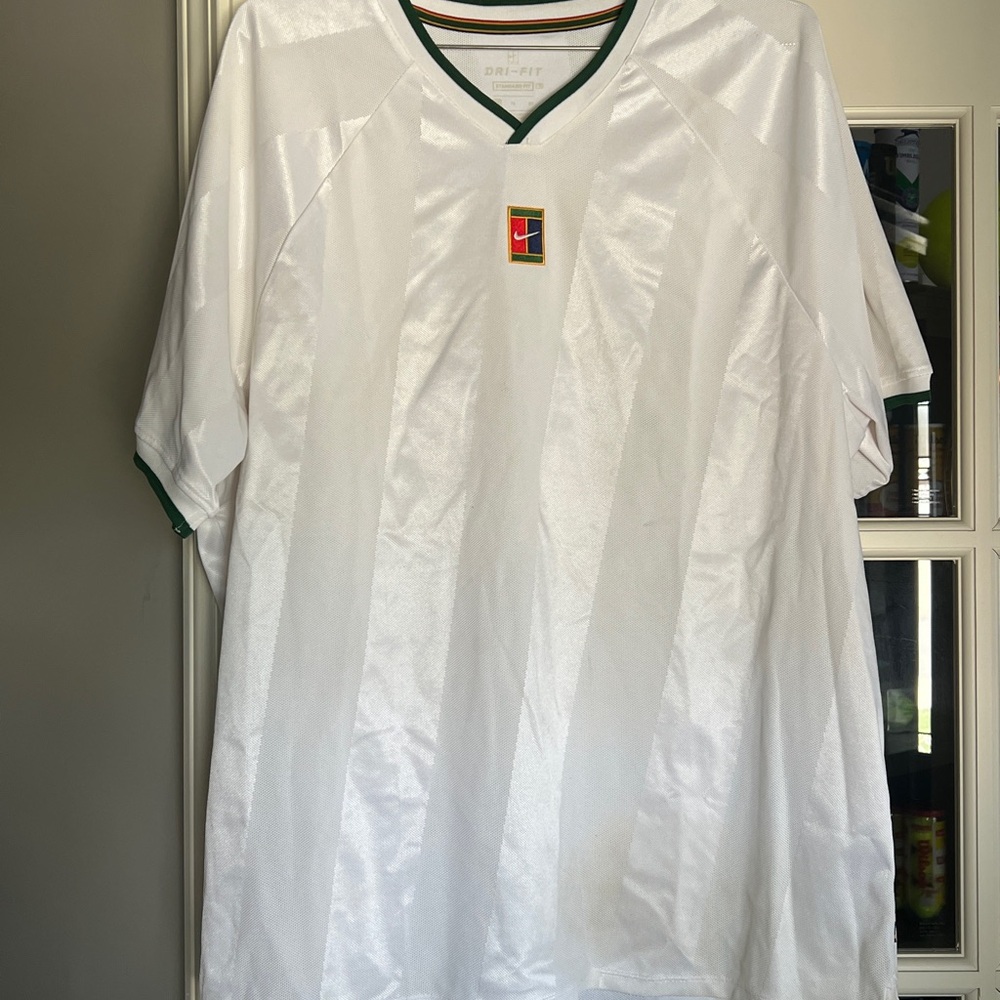 Nike Court Men's Tennis Shirt with Green Trim